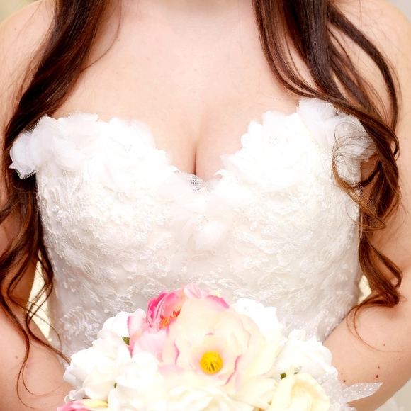 Bridal Gown Bravo Bridals GREAT CONDITION - Picture 8 of 16